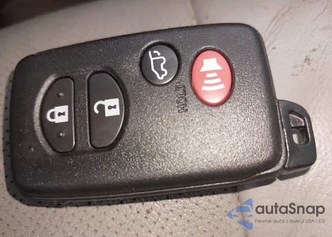 2013 Toyota Highlander Limited V6 z USA, uszkodzony, nr VIN 5TDYK3EH1DS116632